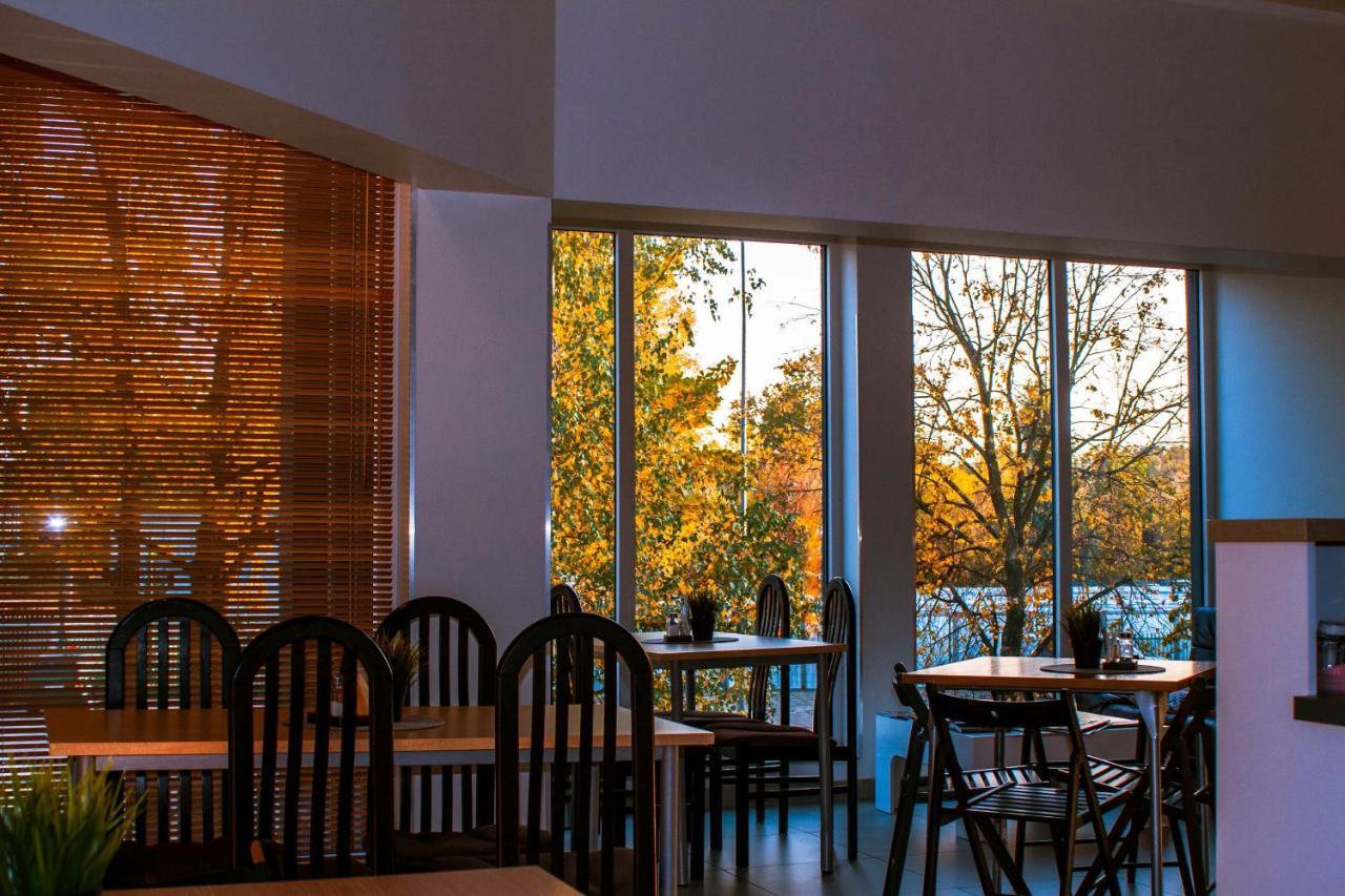 Arcus Premium Hostel Varsó Kültér fotó