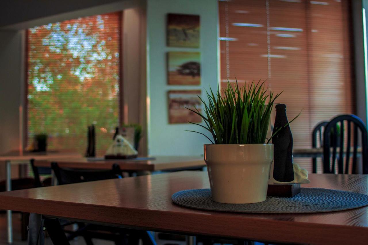 Arcus Premium Hostel Varsó Kültér fotó